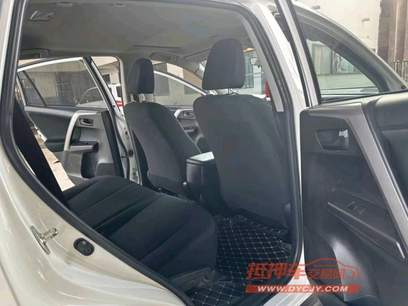 徐州19年丰田RAV47