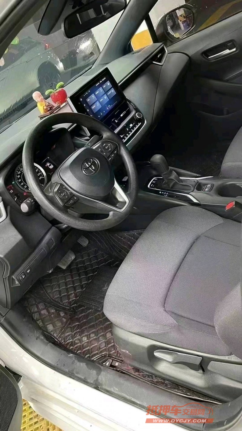 成都22年丰田雷凌6