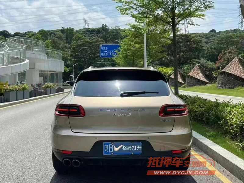 深圳14年保时捷Macan9
