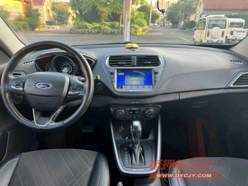 烟台20年福特福睿斯4