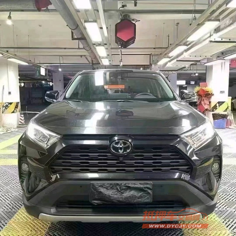 成都22年丰田RAV41