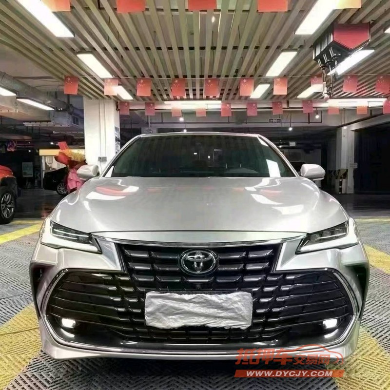 成都22年丰田亚洲龙1