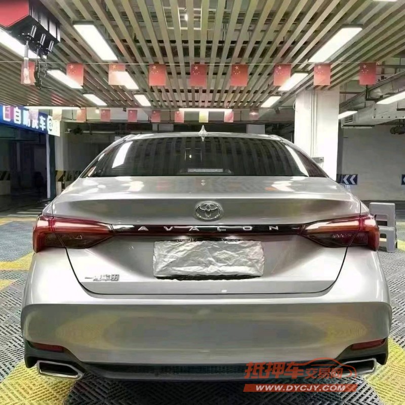 成都22年丰田亚洲龙4