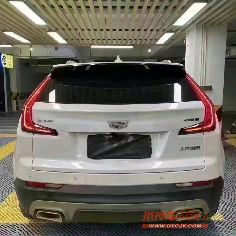 成都21年凯迪拉克XT45