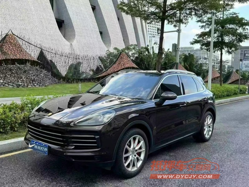 深圳18年保时捷卡宴2