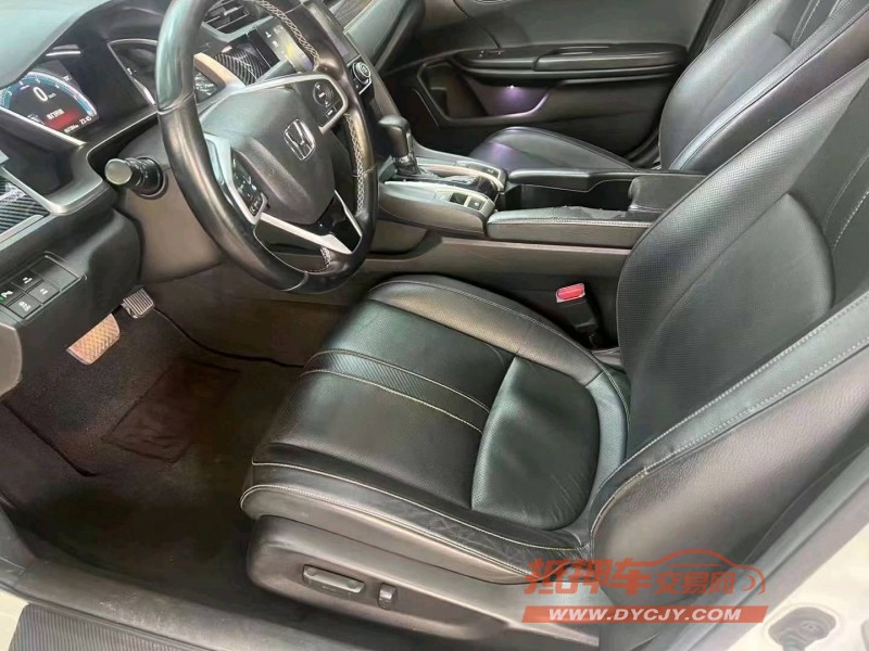 广州17年本田思域3