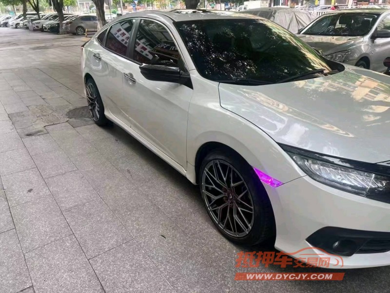 广州17年本田思域4