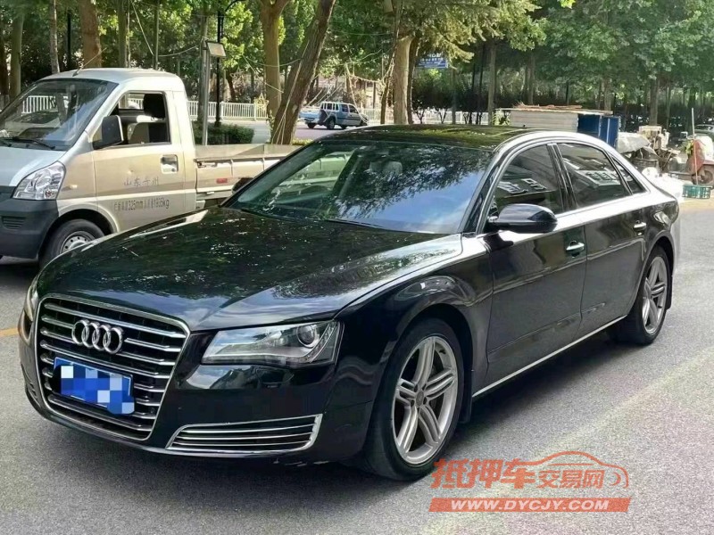 泰安13年奧迪A8L3