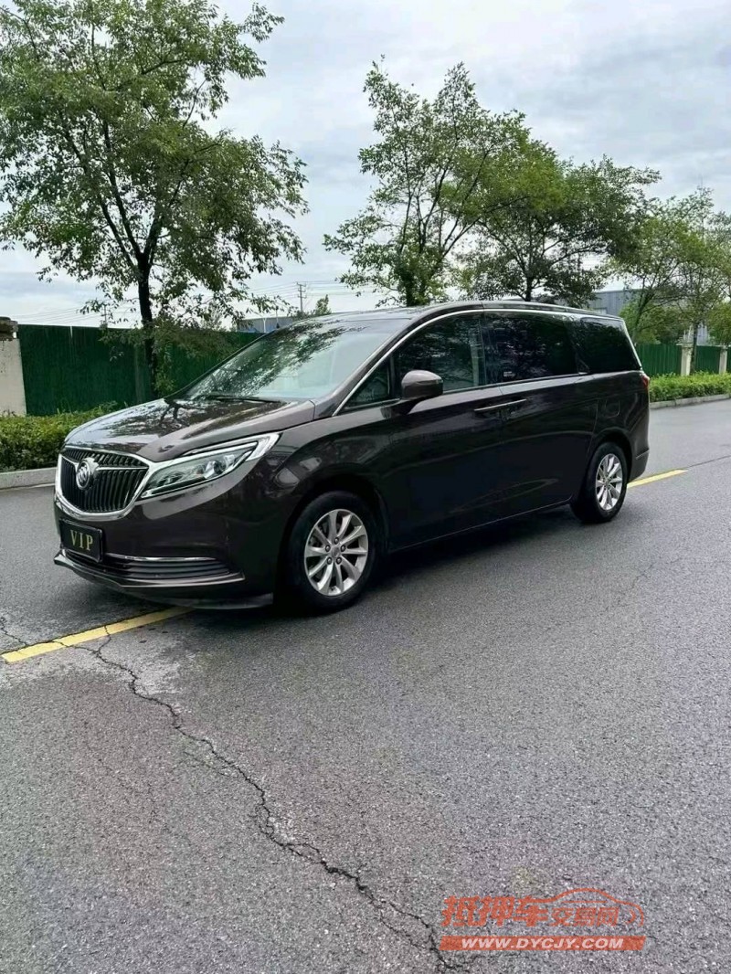 徐州19年别克GL82