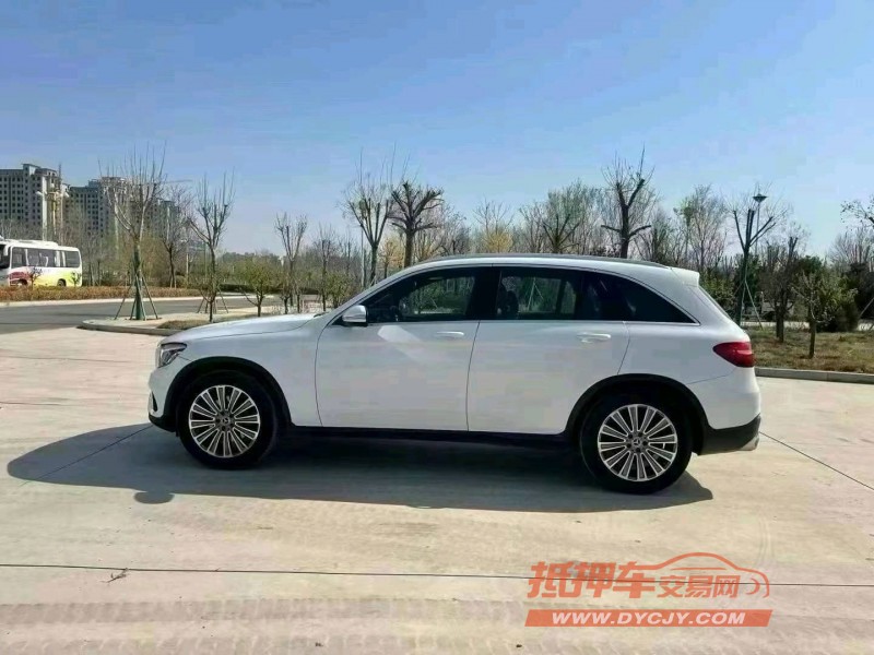 保定17年奔驰GLC5