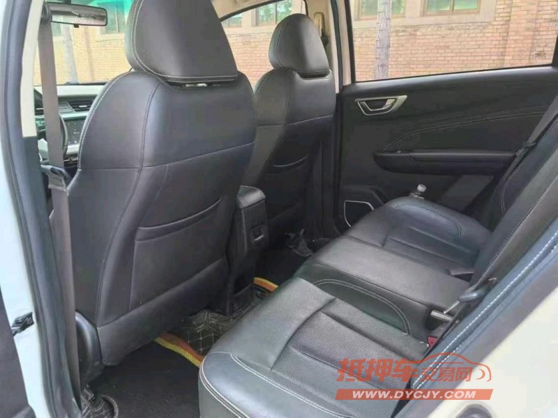 保定19年吉利远景8