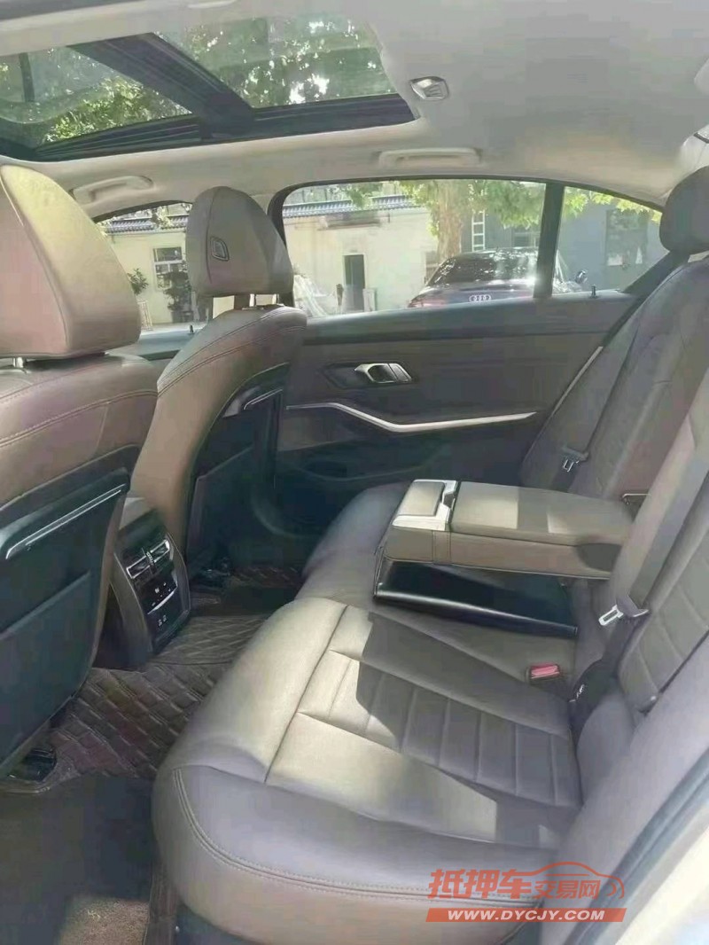 保定20年宝马3系8