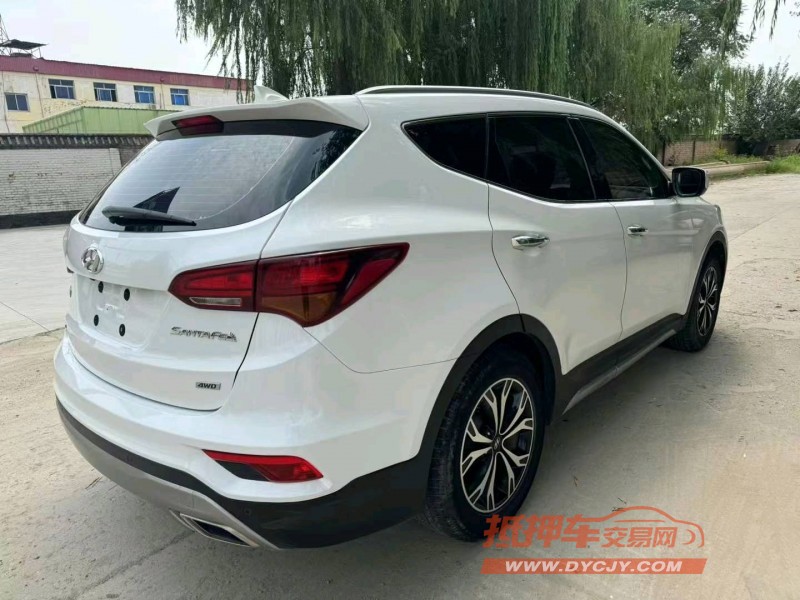 保定19年现代新胜达4