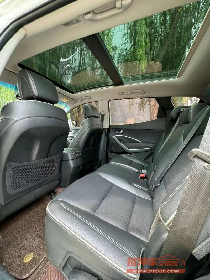 保定19年现代新胜达6