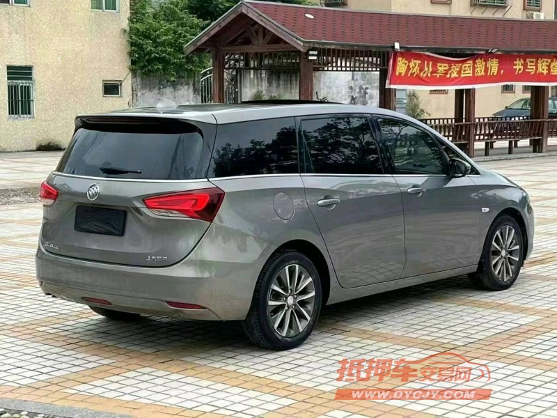 汕头19年别克GL64