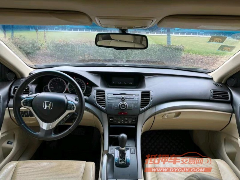盐城11年本田思铂睿8