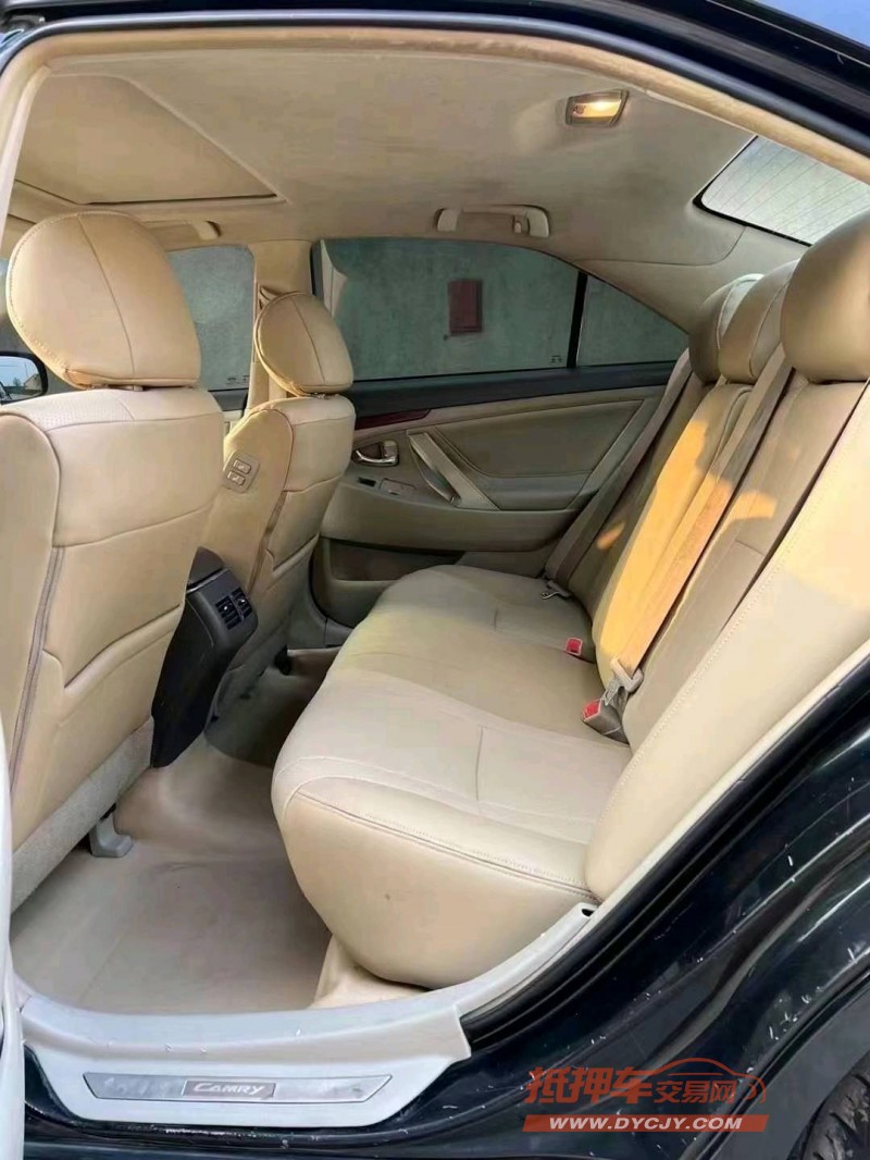 潍坊14年丰田凯美瑞4