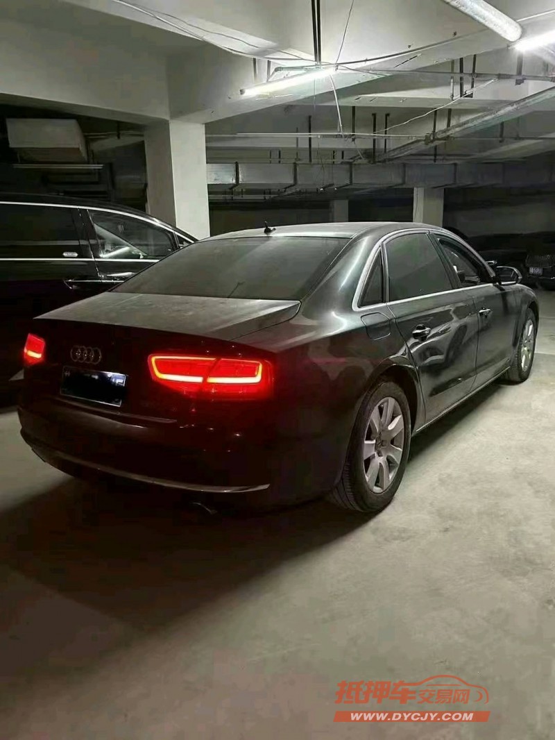苏州13年奥迪A8L8