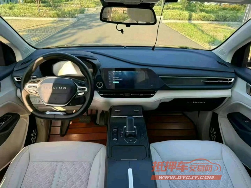 濟寧23年五菱汽車凱捷4