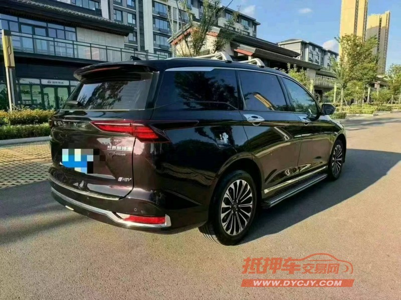 濟寧23年五菱汽車凱捷8