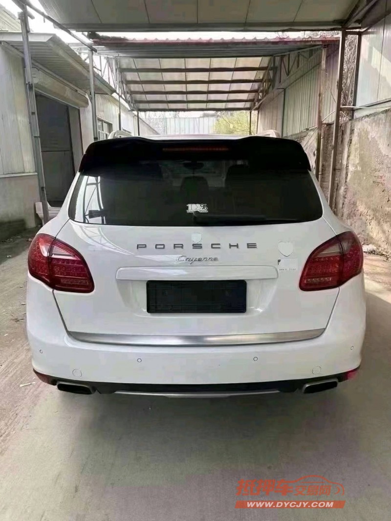 潍坊14年保时捷卡宴3