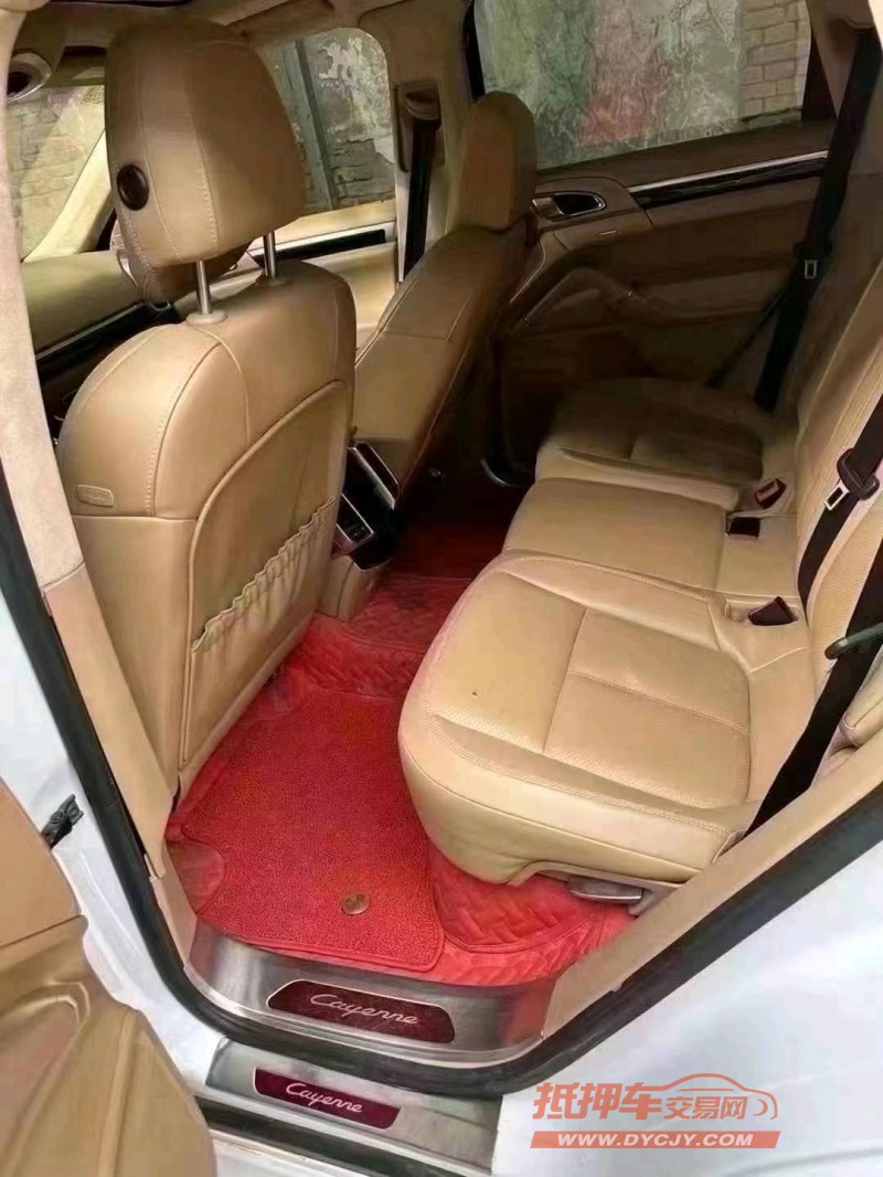 潍坊14年保时捷卡宴6