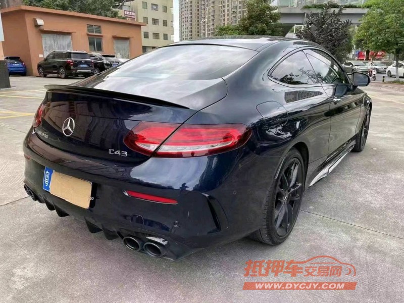 汕头22年奔驰AMG6