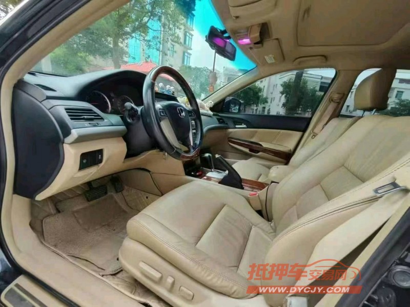 江门12年本田雅阁4