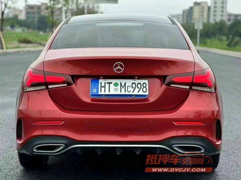 佛山19年奔驰A9