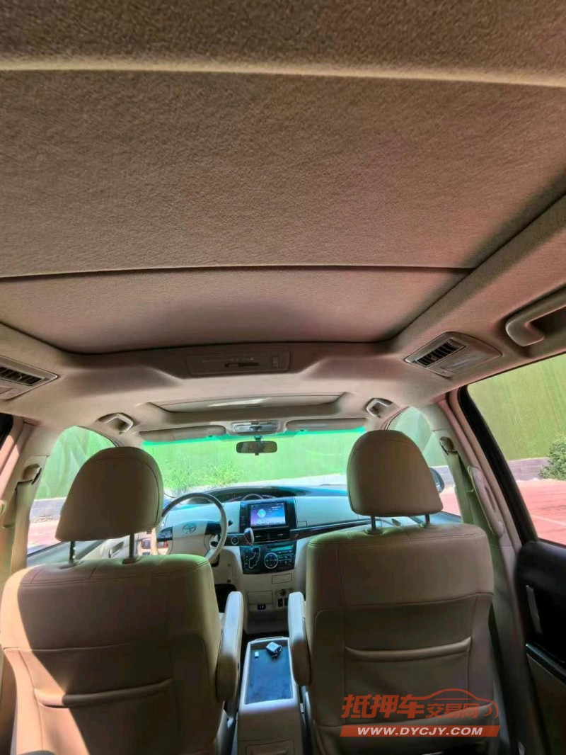 保定18年丰田普瑞维亚3