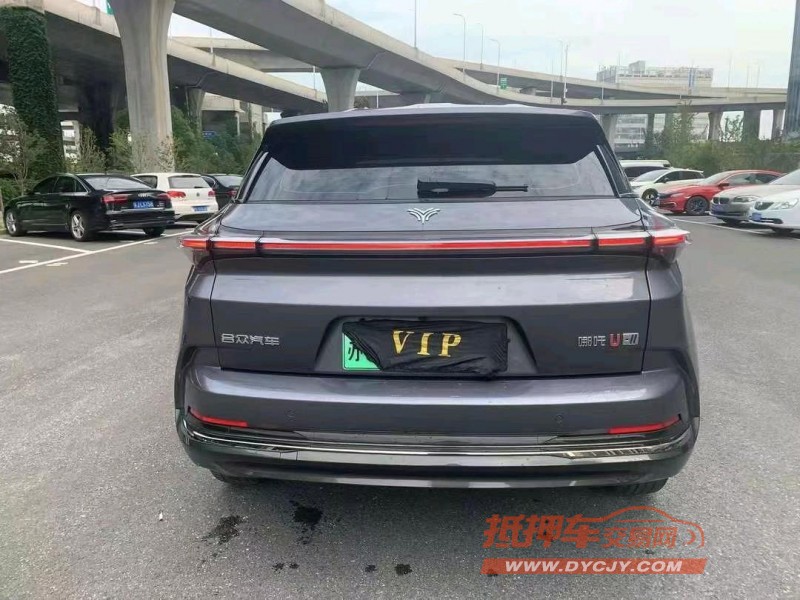 南通23年哪吒U6