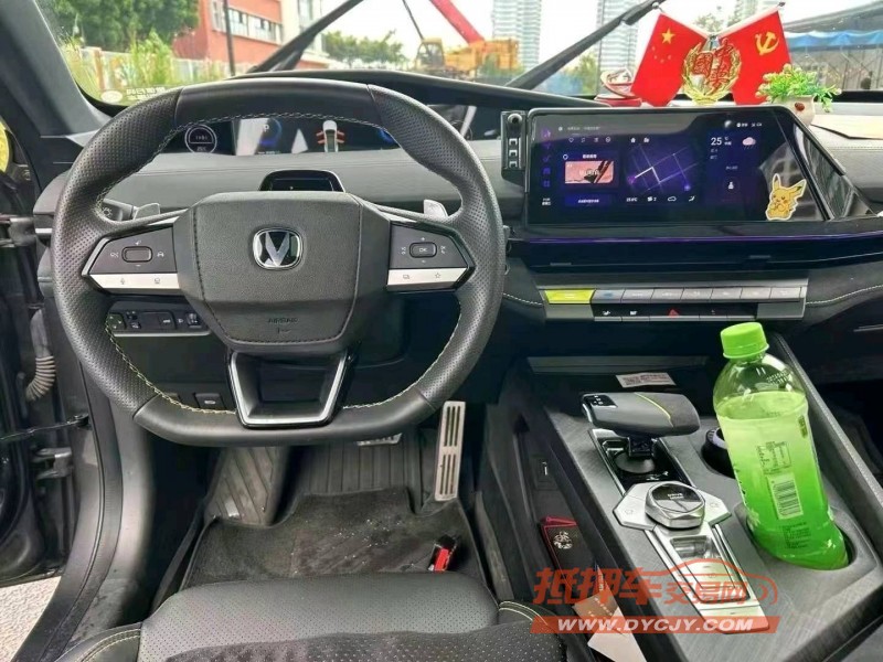 廈門22年長安汽車UNI-V4