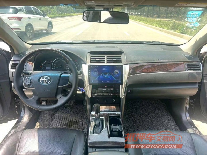 潍坊17年丰田凯美瑞5