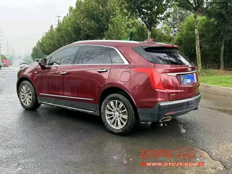 济宁17年凯迪拉克XT58