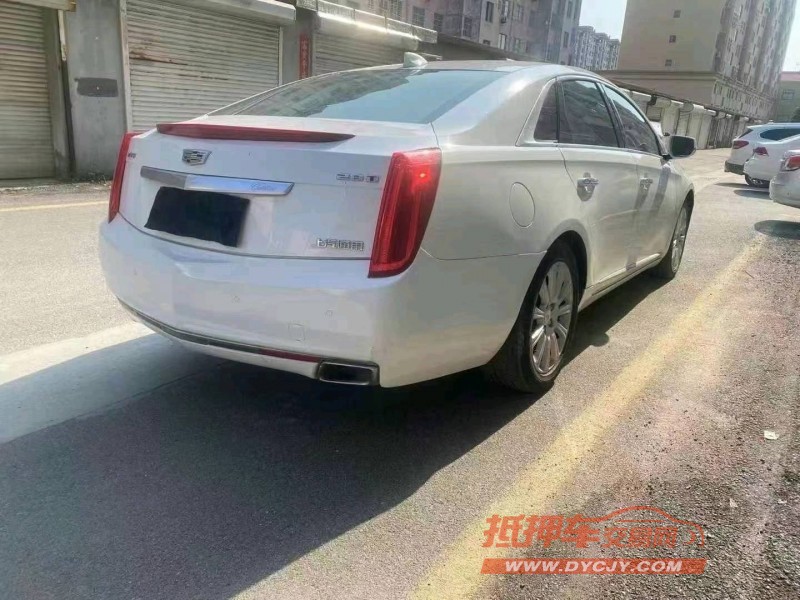 枣庄17年凯迪拉克XTS8