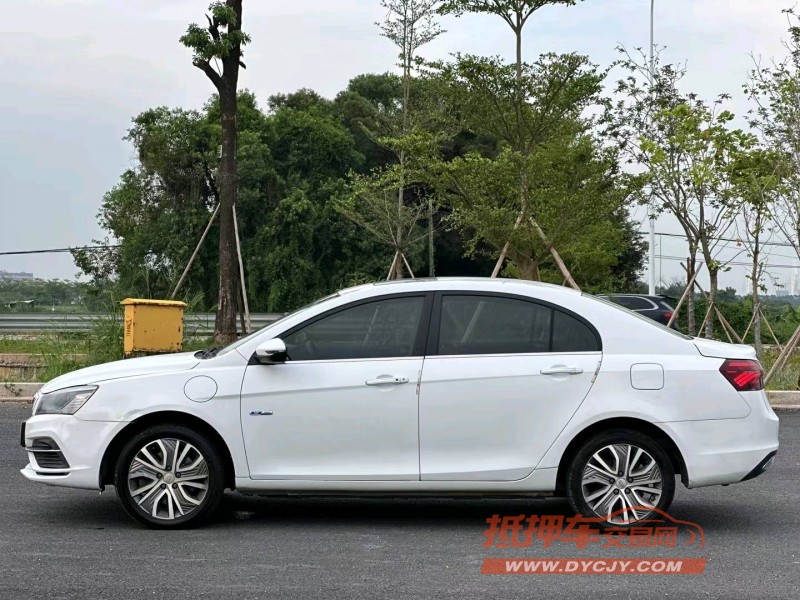 汕头18年吉利帝豪EV3