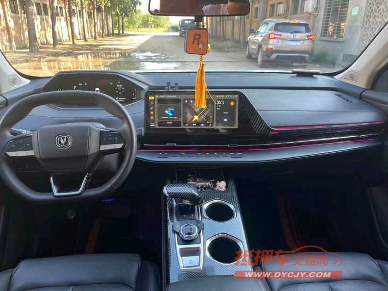 保定21年长安汽车CS557