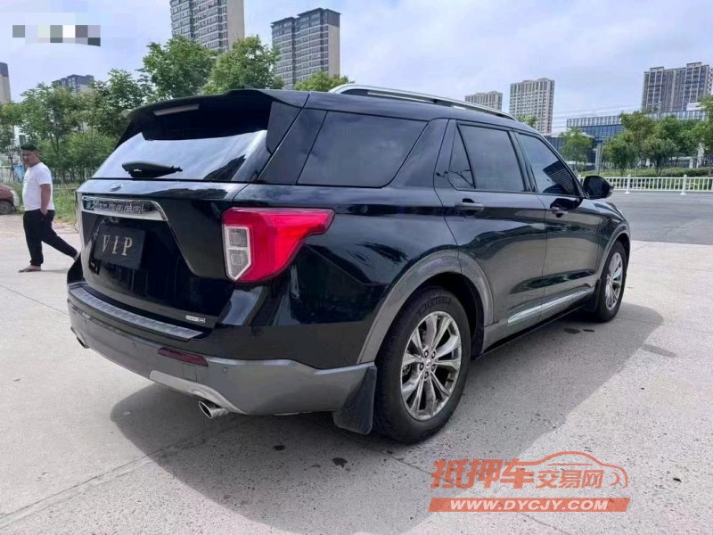 盐城21年福特探险者8