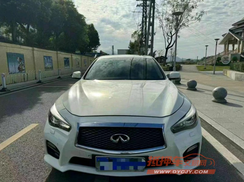 鹽城14年英菲尼迪Q50L1