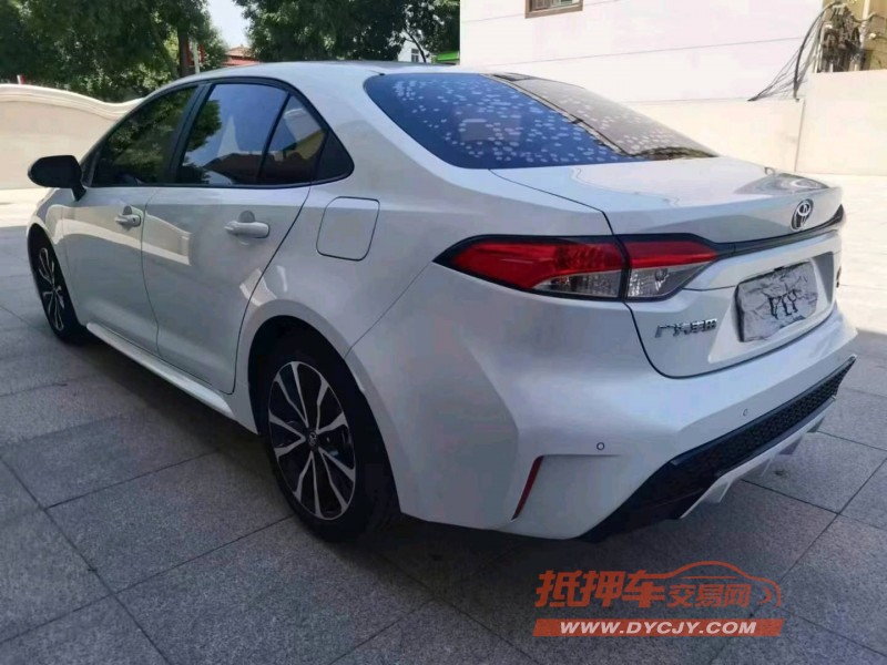 保定21年丰田雷凌5