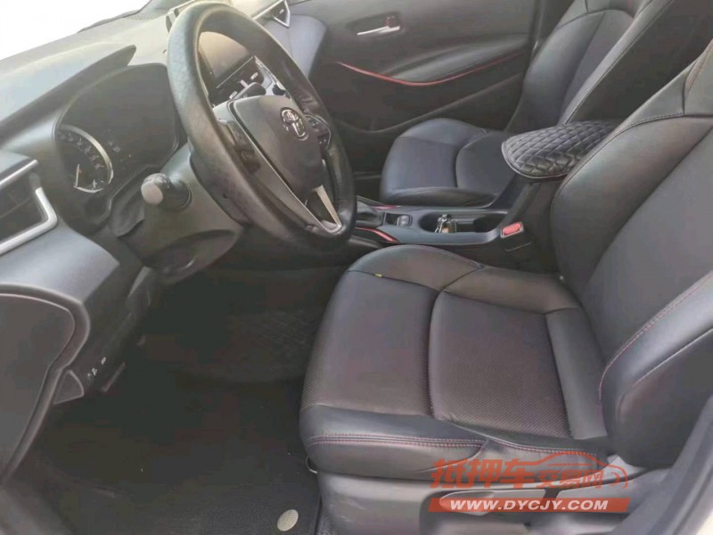 保定21年丰田雷凌8