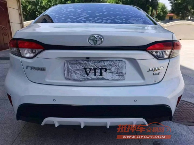 保定21年丰田雷凌9