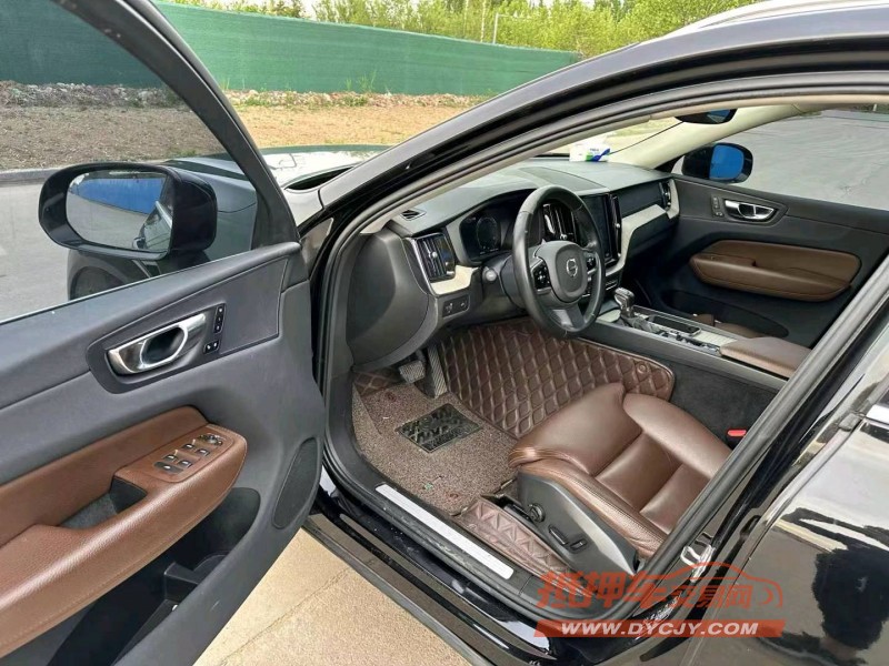 潍坊19年沃尔沃XC607