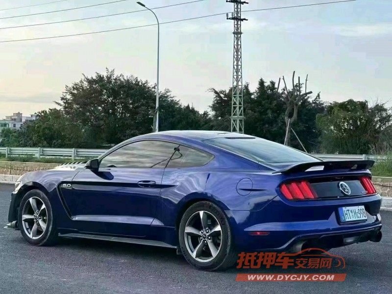 汕头16年福特野马8