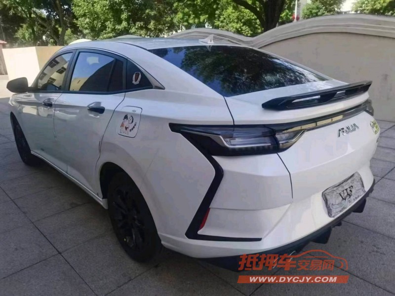 保定23年东风奕炫5