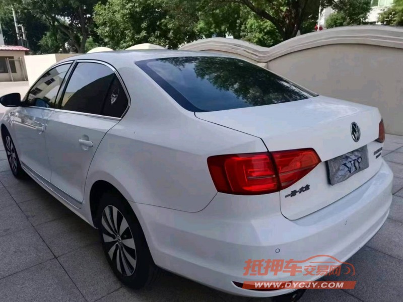 保定17年大众速腾5