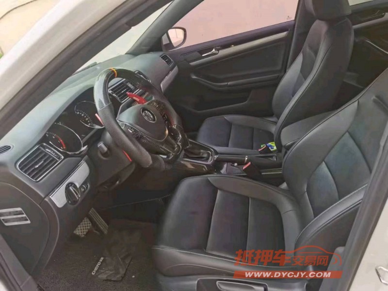 保定17年大众速腾8