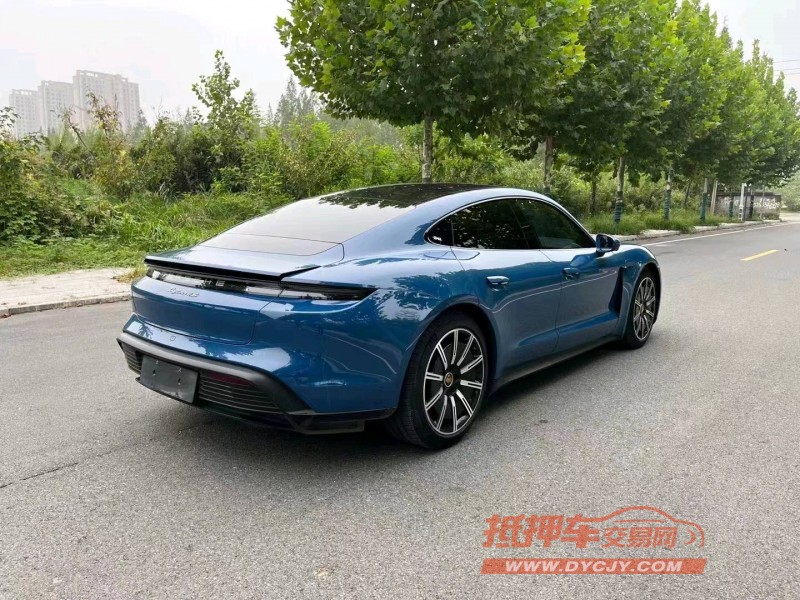 徐州21年保时捷Taycan8