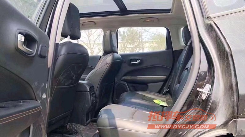 青岛18年Jeep指南者9