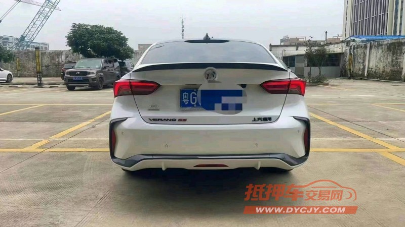 汕头23年别克威朗7